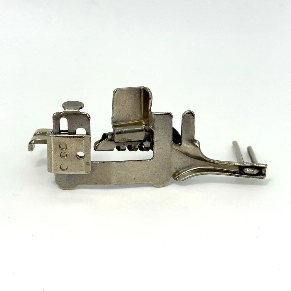 VTG 1900s Singer Sewing Machine Attachment 160359 USA Hemmer‎ Binder Foot Tool